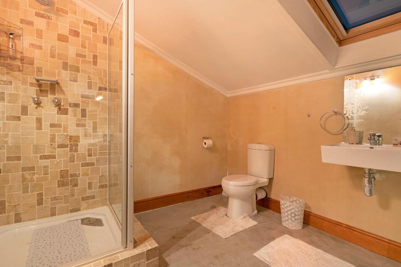 J'S Audacious Living Montagu Self Catering Διαμέρισμα Εξωτερικό φωτογραφία
